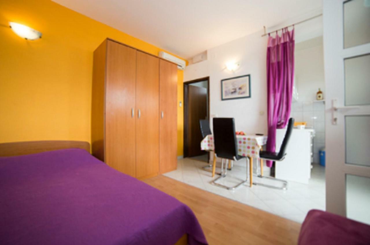 Apartments Kk Celina Εξωτερικό φωτογραφία